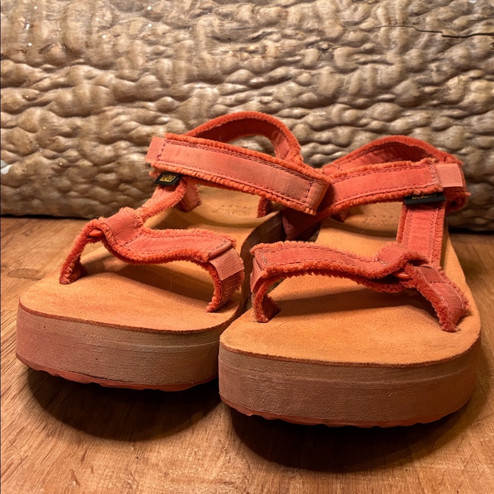 Teva Platform Sandals Coral Pink Hiking Sandals Women’s 7 Gorpcore Summer Y2K - Picture 4 of 9